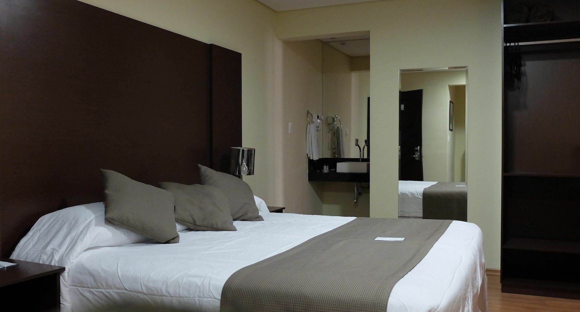 Olavo Bilac Hotel Taubaté Εξωτερικό φωτογραφία